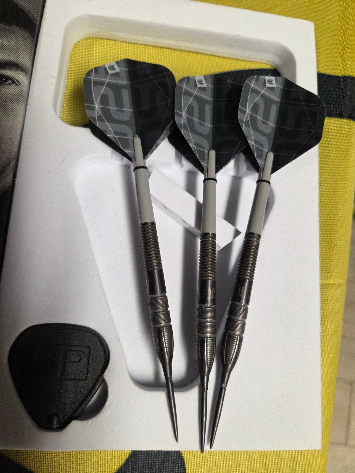 Te koop aspinall echo 24 gr, Sport en Fitness, Darts, Ophalen of Verzenden, Flights