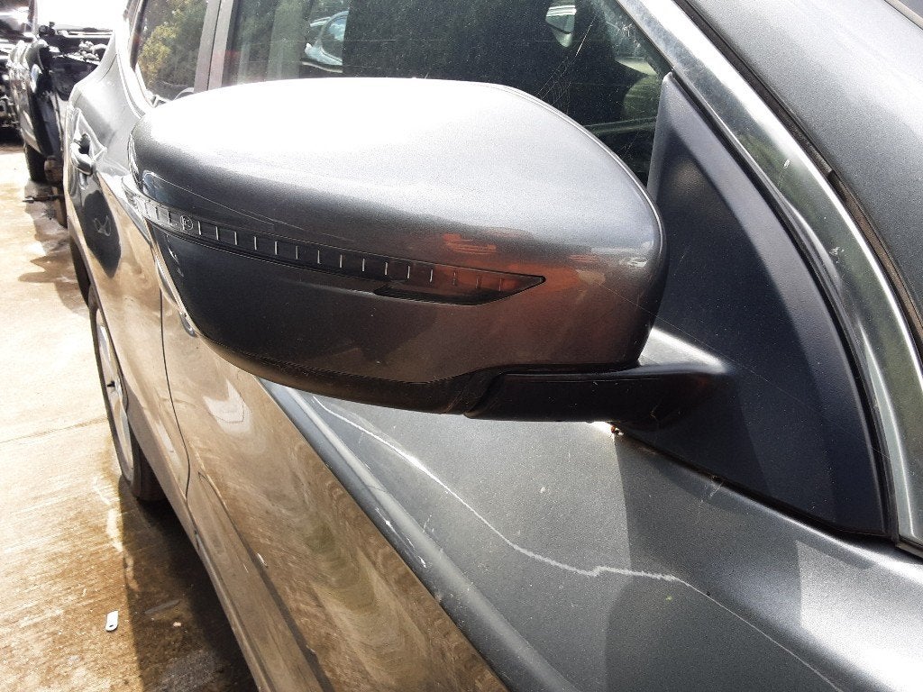 RETROVISEUR EXTERIEUR DROIT Nissan Qashqai (J11) (01-2013/-), Mevr. I. Hauben, Utilisé, Rue de l'Espoir 34 34
4030  GRIVEGNÉE, BE