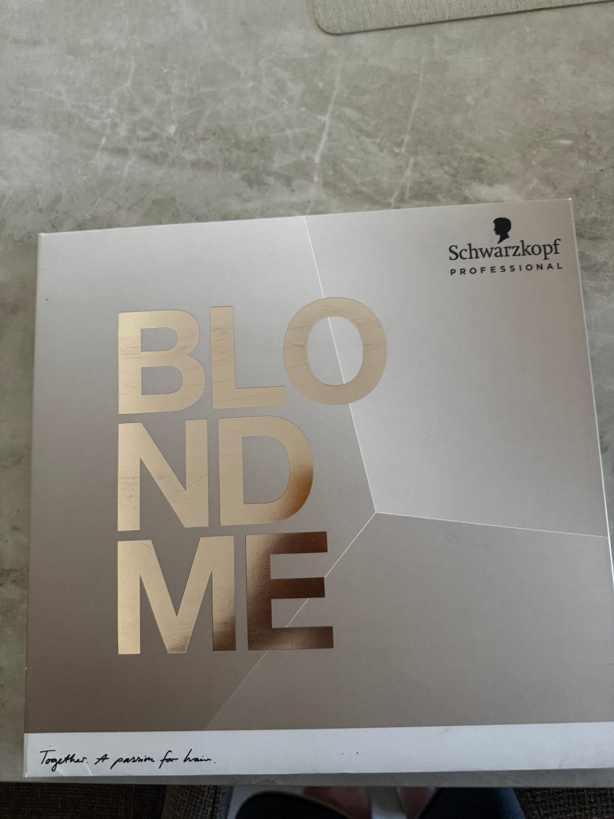 Blond me Schwarzkopf kleurenkaart, Ophalen, Zo goed als nieuw