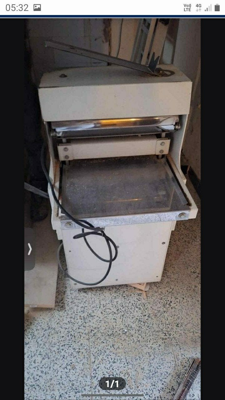 Brood snij machine, Ophalen
