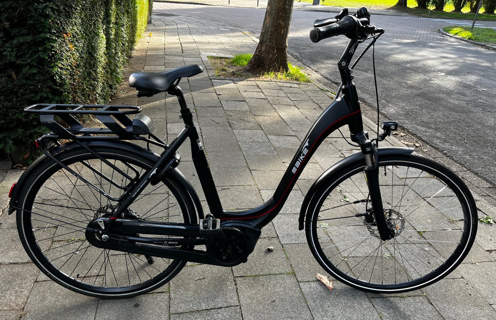 Ebike Das Original 009 dames 56cm Bosch Active Plus Nexus 8, Fietsen en Brommers, Gebruikt, 50 km per accu of meer, 55 tot 59 cm