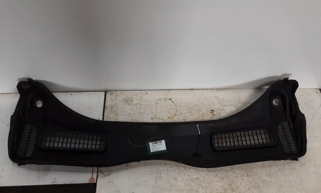 SIERLIJSTEN VOORRUIT Ford Kuga II (DM2) (FV44S02216B), Auto-onderdelen, Gebruikt, Voor, Mevr. I. Hauben, Ford