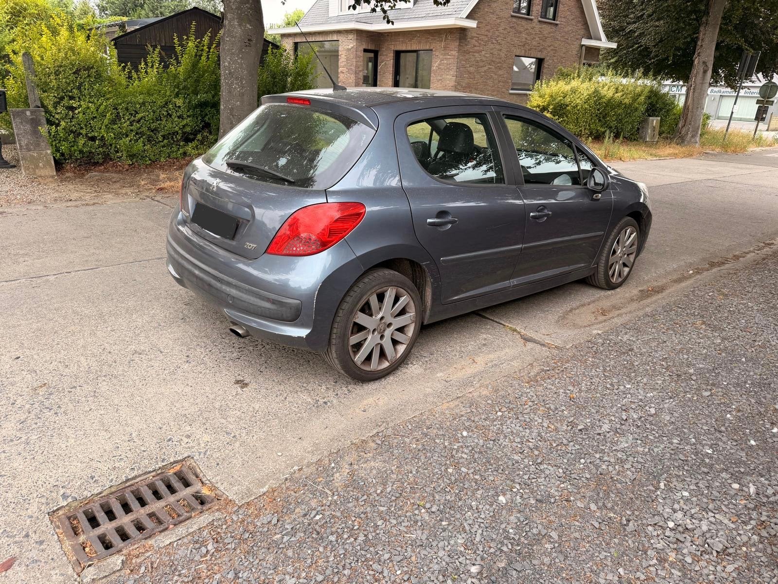 Peugeot 207 - 1.4 benzine - 2007 - 129 000 km - AC/ Automaat, Auto's, Automaat, Testrit aan huis, Bedrijf, Elektrische ramen