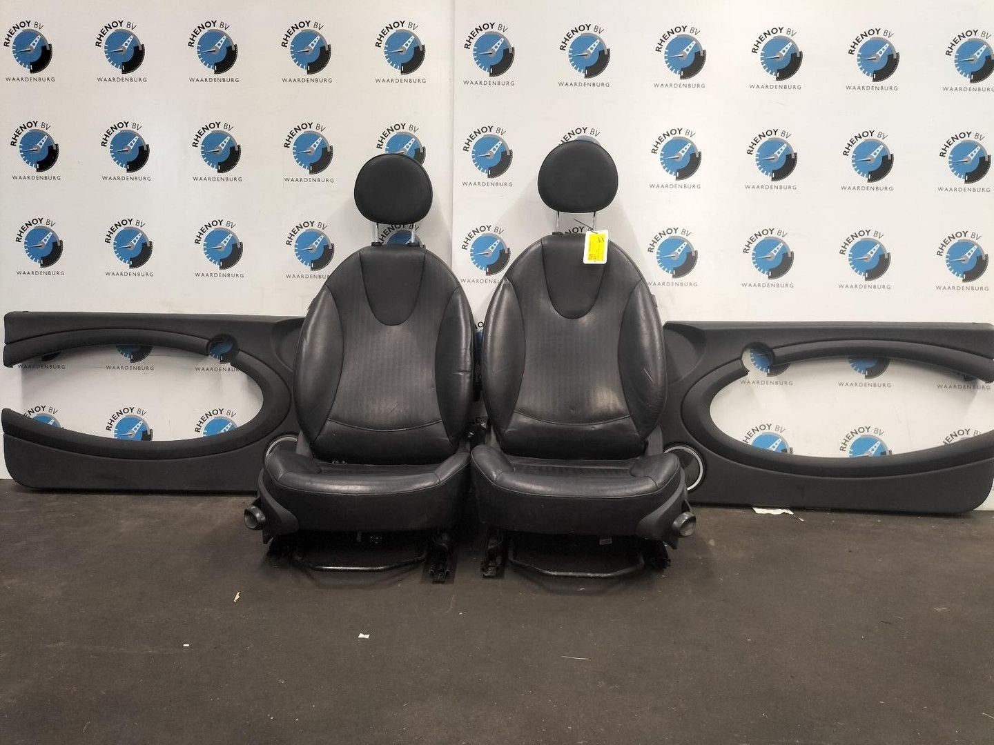 MINI (BMW) MINI R56 1.4 One  INTERIEUR COMPLEET 2007, Ophalen of Verzenden, Gebruikt, ARN erkend