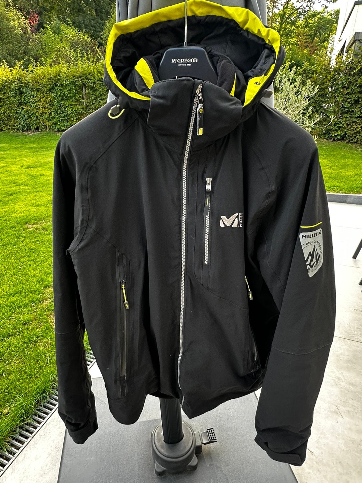 Veste de ski, Enlèvement, Comme neuf, Taille 52/54 (L), Noir