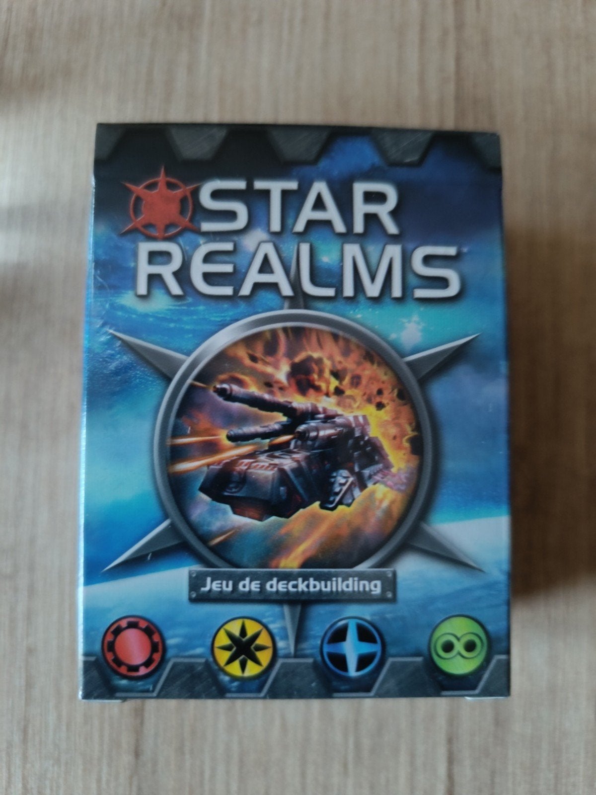 Star Realms en français, Enlèvement ou Envoi, Neuf, Iello