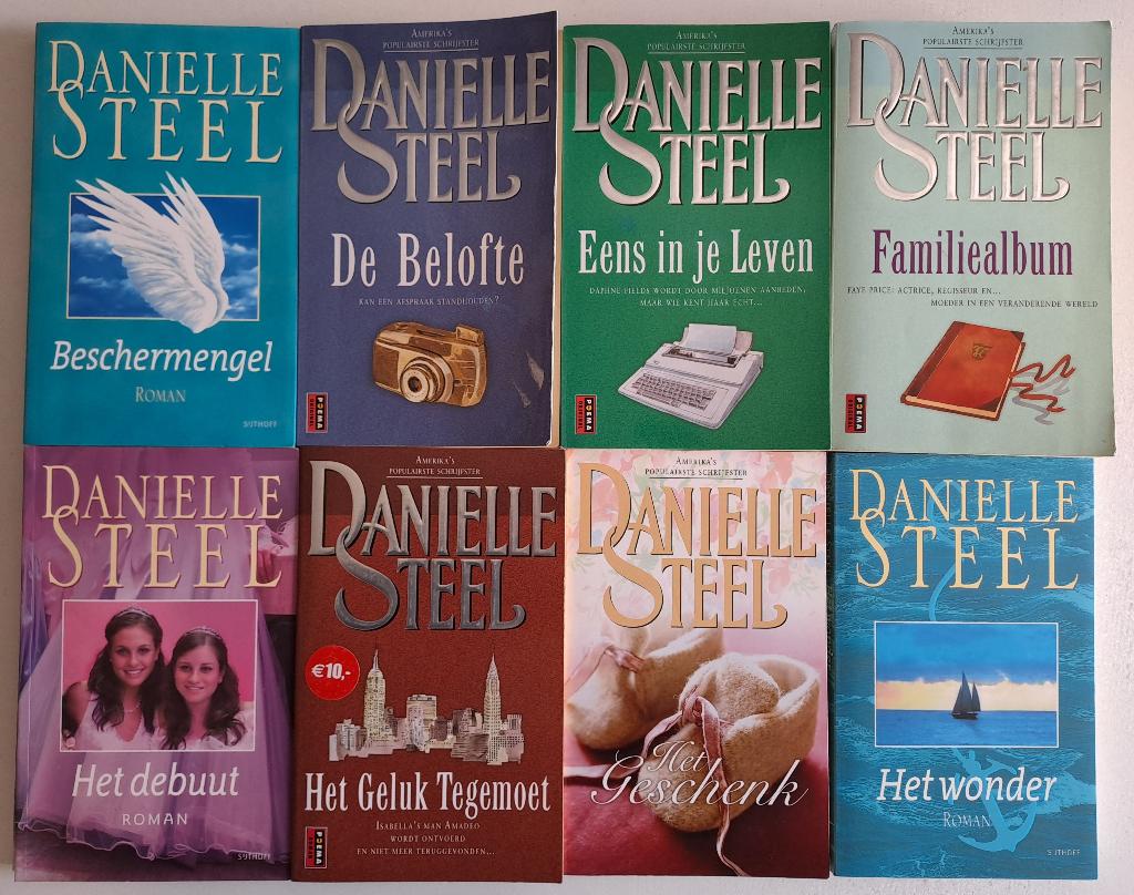 Boeken Danielle Steel Pockets, Ophalen of Verzenden, Gelezen