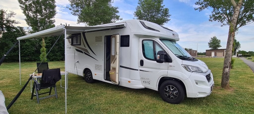 McLouis Sovereign - 160pk Automaat - Trekhaak, Caravans en Kamperen, Automaat, Ringverwarming, Fiat, Raamblindering