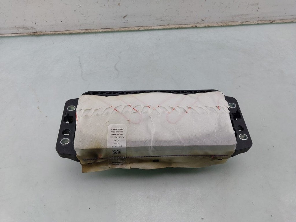 AIRBAG PASSAGER Audi A3 Sportback (8YA) (01-2019/-), Dhr. J. Ham, Administratie@autoham.nl, Audi, Utilisé