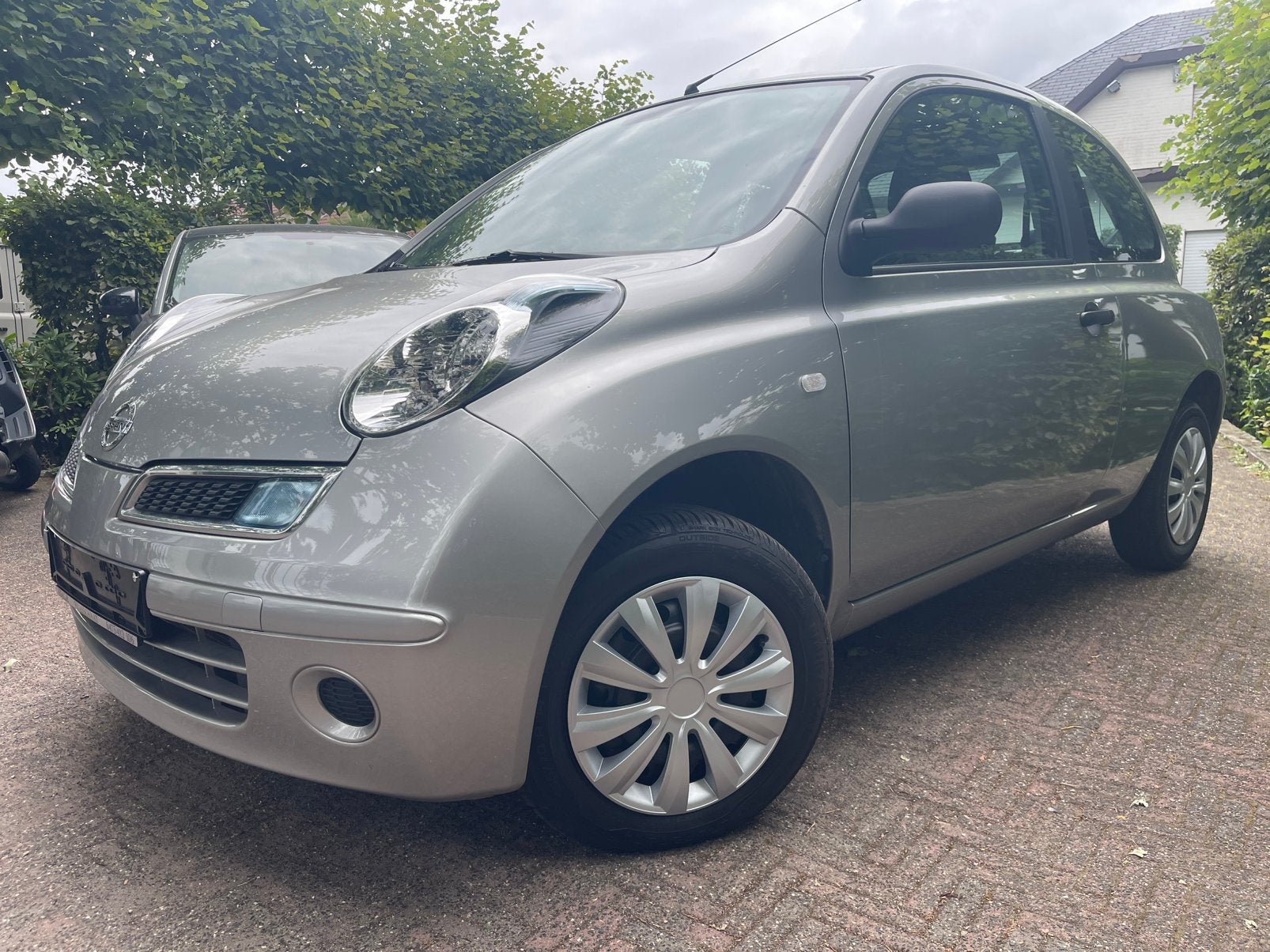 Micra 1.2i 3prts/Climatisation/28000 km ! ! ! ! !, Autos, Nissan, Argent ou Gris, Achat, Entreprise, Boîte manuelle