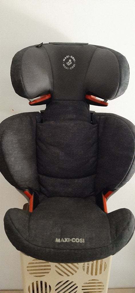 Autostoel met isofix Maxi Cosi, Kinderen en Baby's, Autostoeltjes, Ophalen, 15 t/m 36 kg, Zijbescherming, Zo goed als nieuw