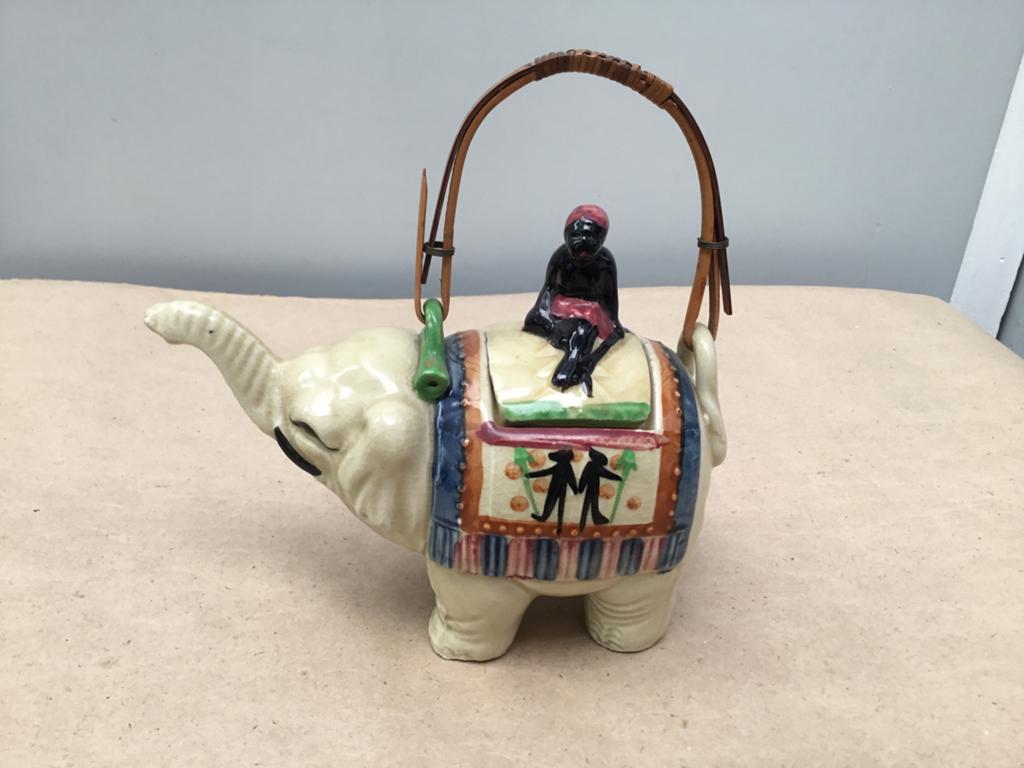 Théière vintage japonaise en forme d'éléphant avec cavalier, Antiquités & Art, Enlèvement ou Envoi