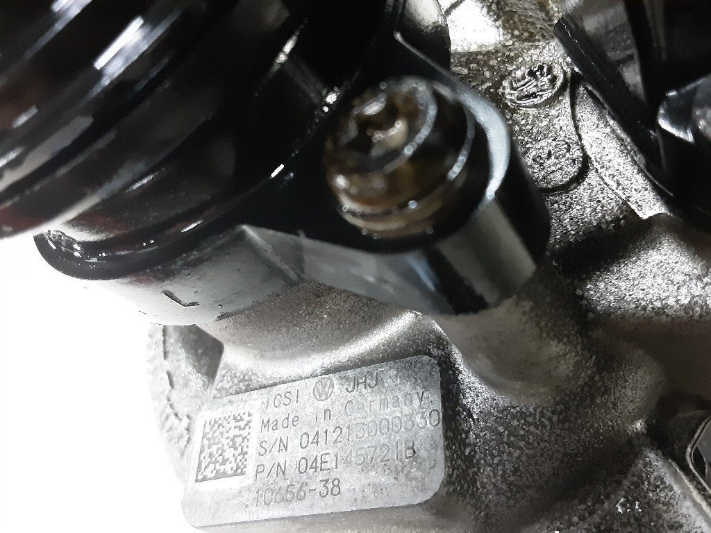 TURBOCOMPRESSEUR Volkswagen Passat (3C2) (04E145721B), Autos : Pièces & Accessoires, Utilisé, Volkswagen