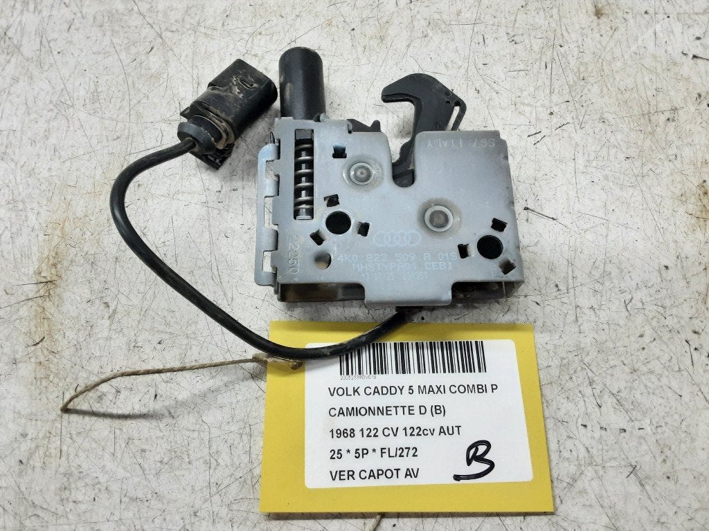 SERRURE CAPOT Caddy Combi V (SBB / SBJ) (4K0823509A), Autos : Pièces & Accessoires, Volkswagen, Volkswagen AG, Utilisé, Kundenbetreuung@volkswagen.de