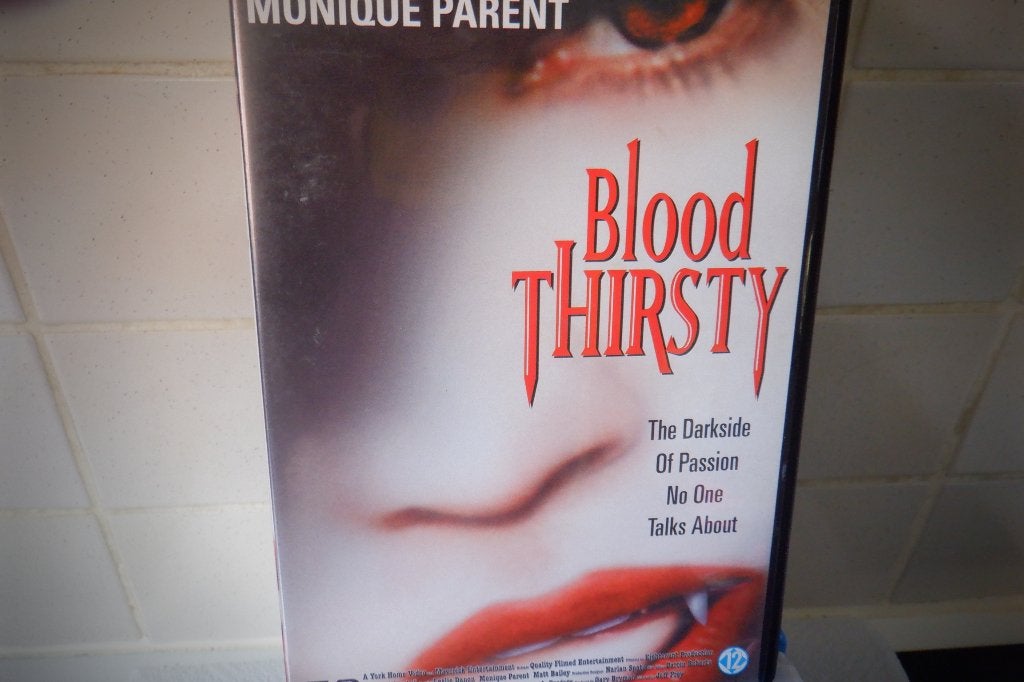 DVD Blood Thirsty., Cd's en Dvd's, Dvd's | Horror, Engels, Nederlands, Ophalen of Verzenden, Zo goed als nieuw