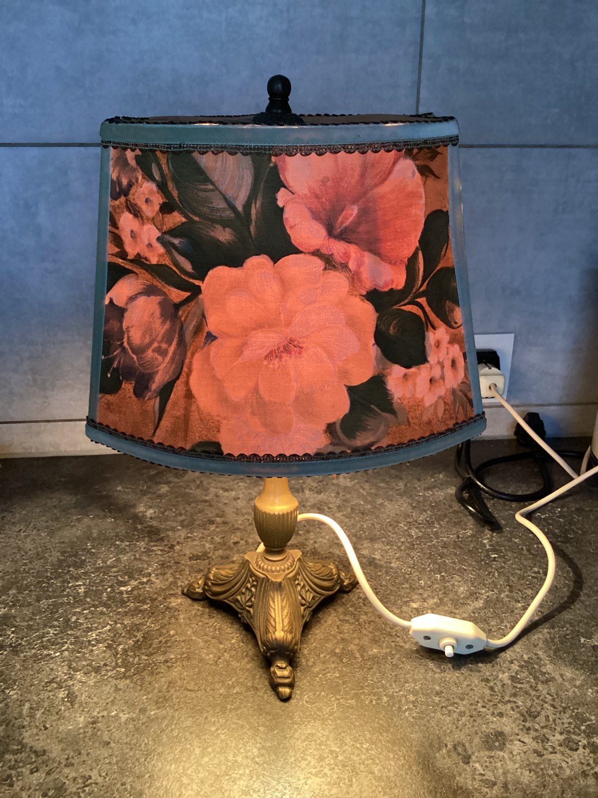 BROCANTE VINTAGE TAFELLAMP " SHABBY CHIC ", Ophalen, Zo goed als nieuw, Vintage