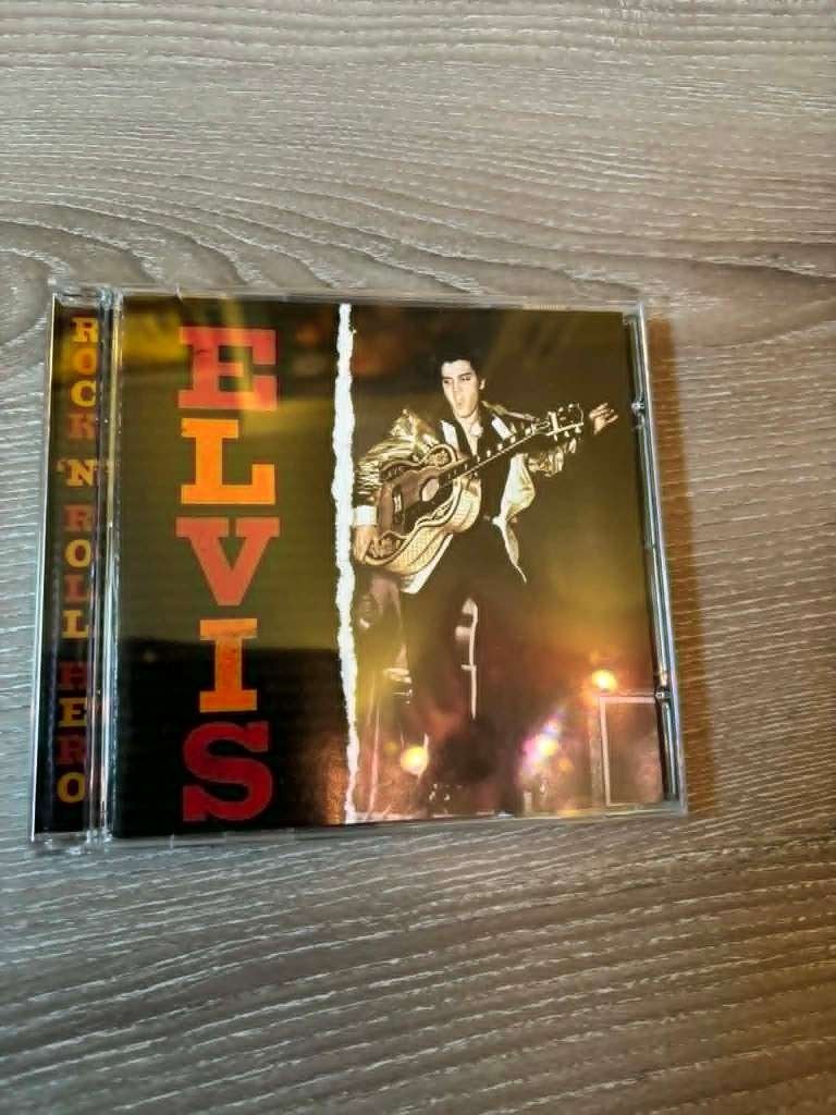 Elvis cd, rock 'n' roll hero, Mag weg voor slechts 5 euro., Ophalen of Verzenden, Zo goed als nieuw, Rock-'n-roll