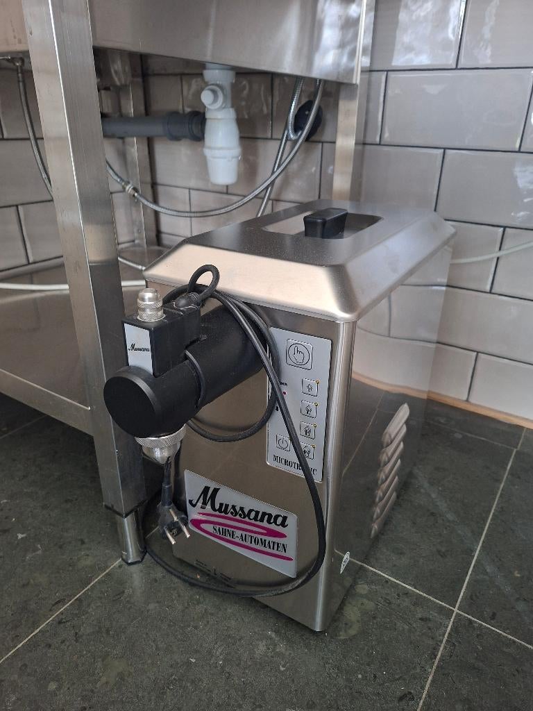 Slagroommachine mussana pony, Zakelijke goederen, Ophalen, Nieuw zonder verpakking