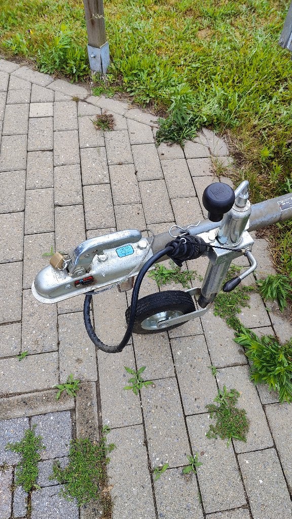Bagage aanhangwagen saris, Ophalen, Gebruikt