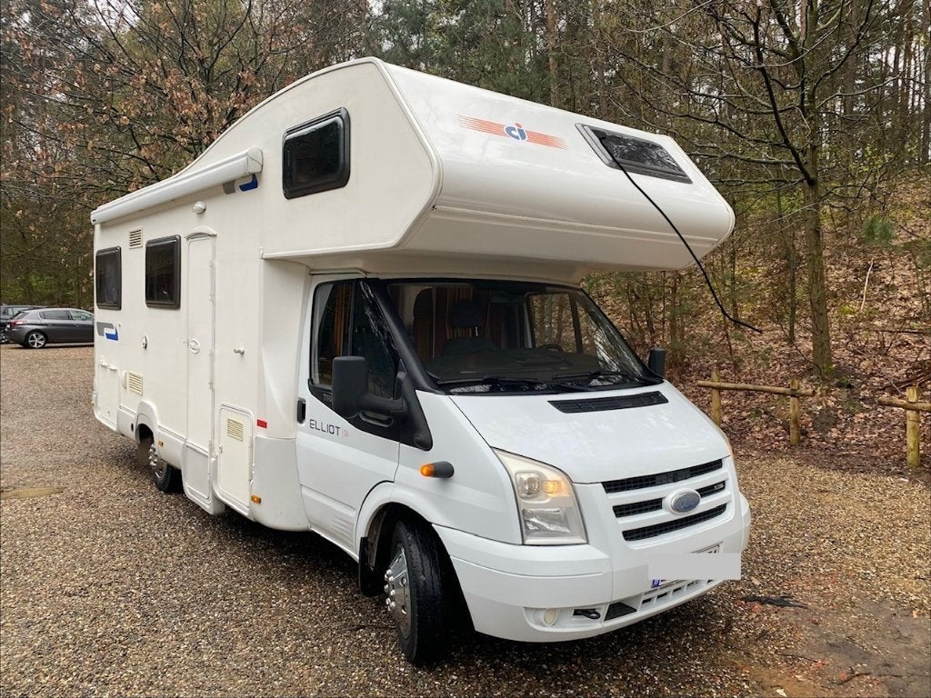 Mobil-home très agréable et spacieux, Caravanes & Camping, Siège de train, 6 à 7 mètres, ESP - Contrôle de stabilité, Toilette à cassette