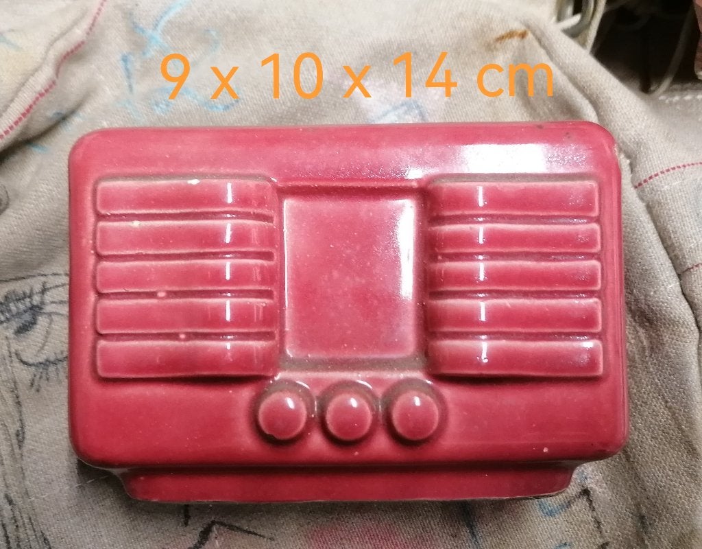 Spaarpot van het oude radiostation, Verzamelen, Verzenden, Gebruikt, Steen, Aardewerk of Keramiek, Object of Gebouw