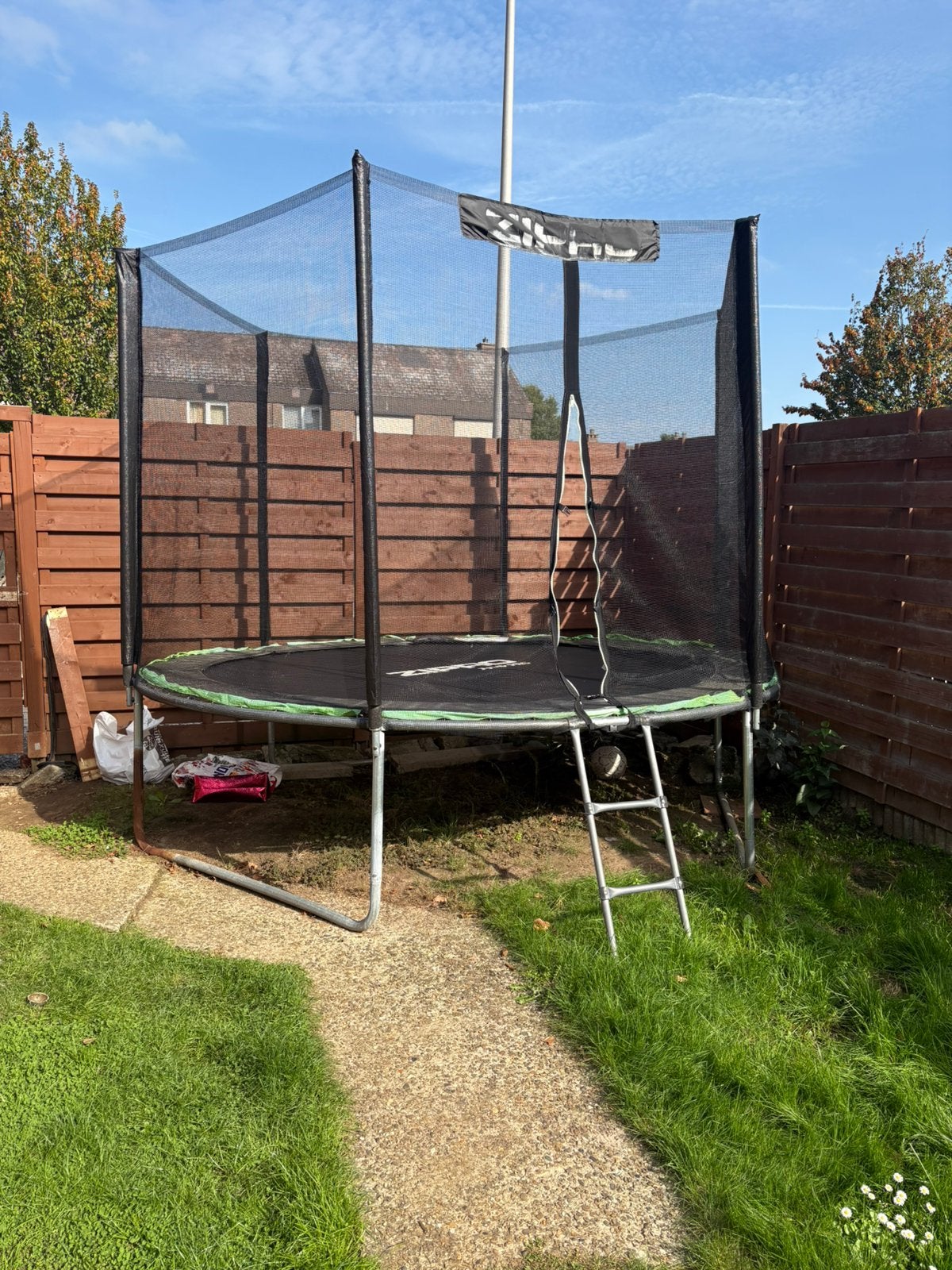 Zipro jump pro trampoline(300cm) met veiligheidsnet & ladder, Ophalen, Gebruikt