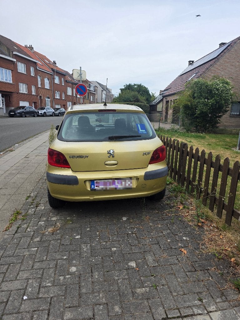Peugeot 307, Auto's, Voorwielaandrijving, Stof, 1360 cc, Zwart