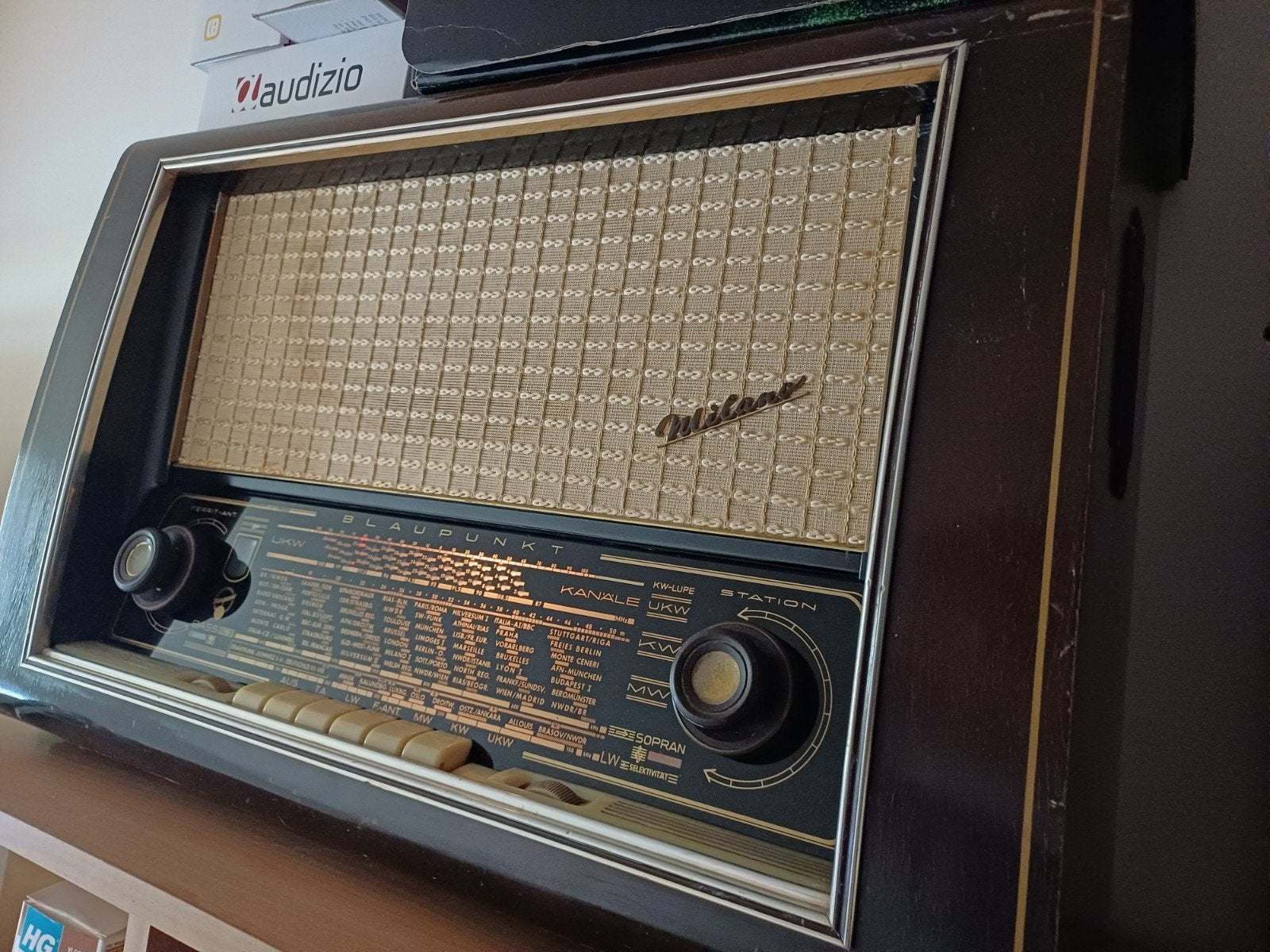Blaupunkt Milano buizenradio, Antiek en Kunst, Ophalen