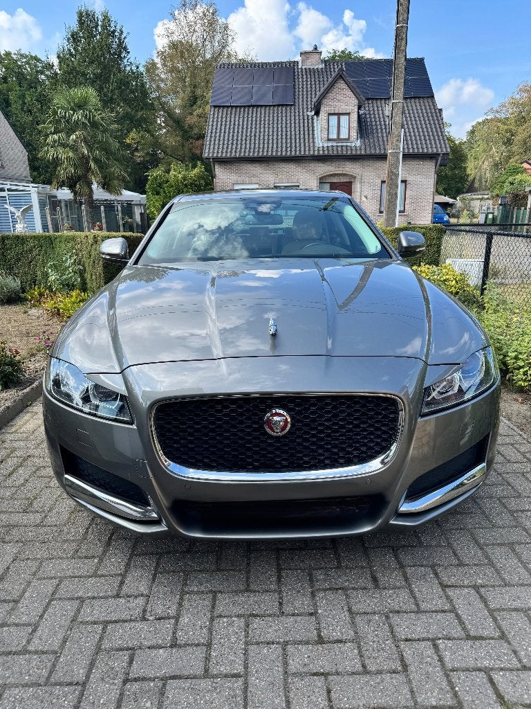 Jaguar XF  62000kms, Auto's, Jaguar, Automaat, 4 deurs, 4 cilinders, Beige
