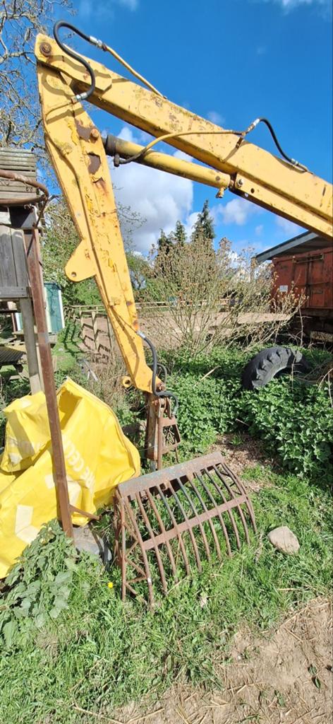 vieille grue, Enlèvement