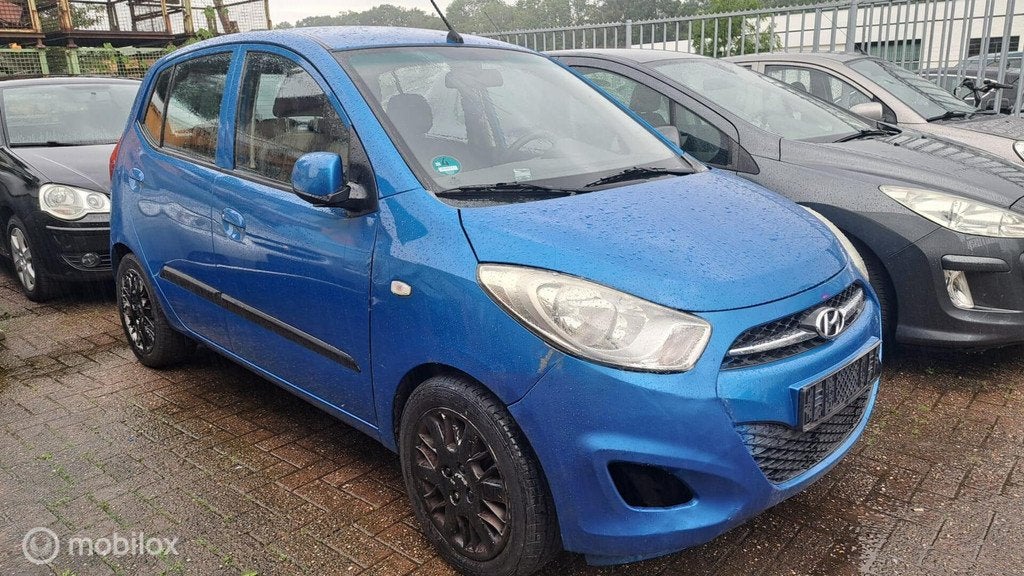 Hyundai i10 1.1 i-Motion Cool Barst in voorruit Export, Euro 5, Achat, 880 kg, 5 portes