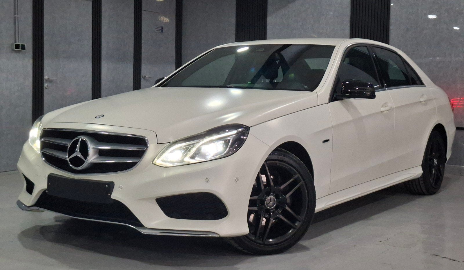 MERCEDES CLASSE E20OD EURO 6B PACK- AMG 2015 AUTOMATIQUE, Autos, Cuir, Achat, Diesel, Automatique