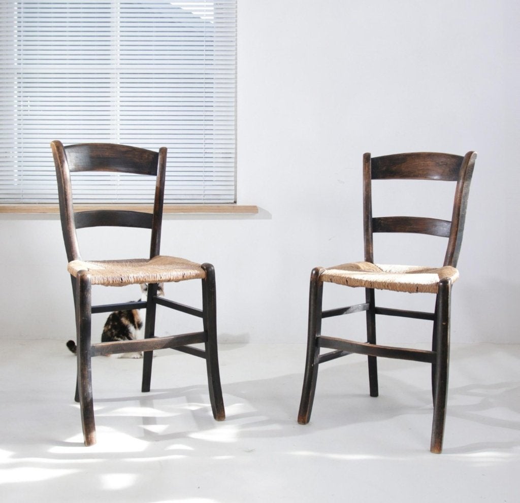 Set van 2 landelijke Franse stoelen met biezen zitting, Ophalen