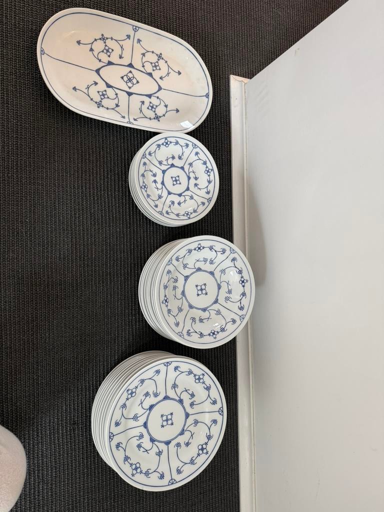 Service aan tafel, Ophalen, Zo goed als nieuw, Bord