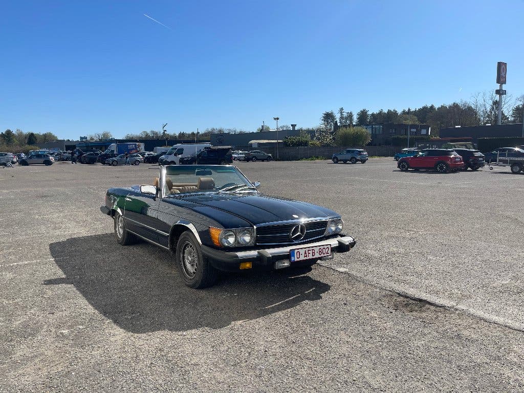 Mercedes-Benz 380 SL (R107), foto 8
