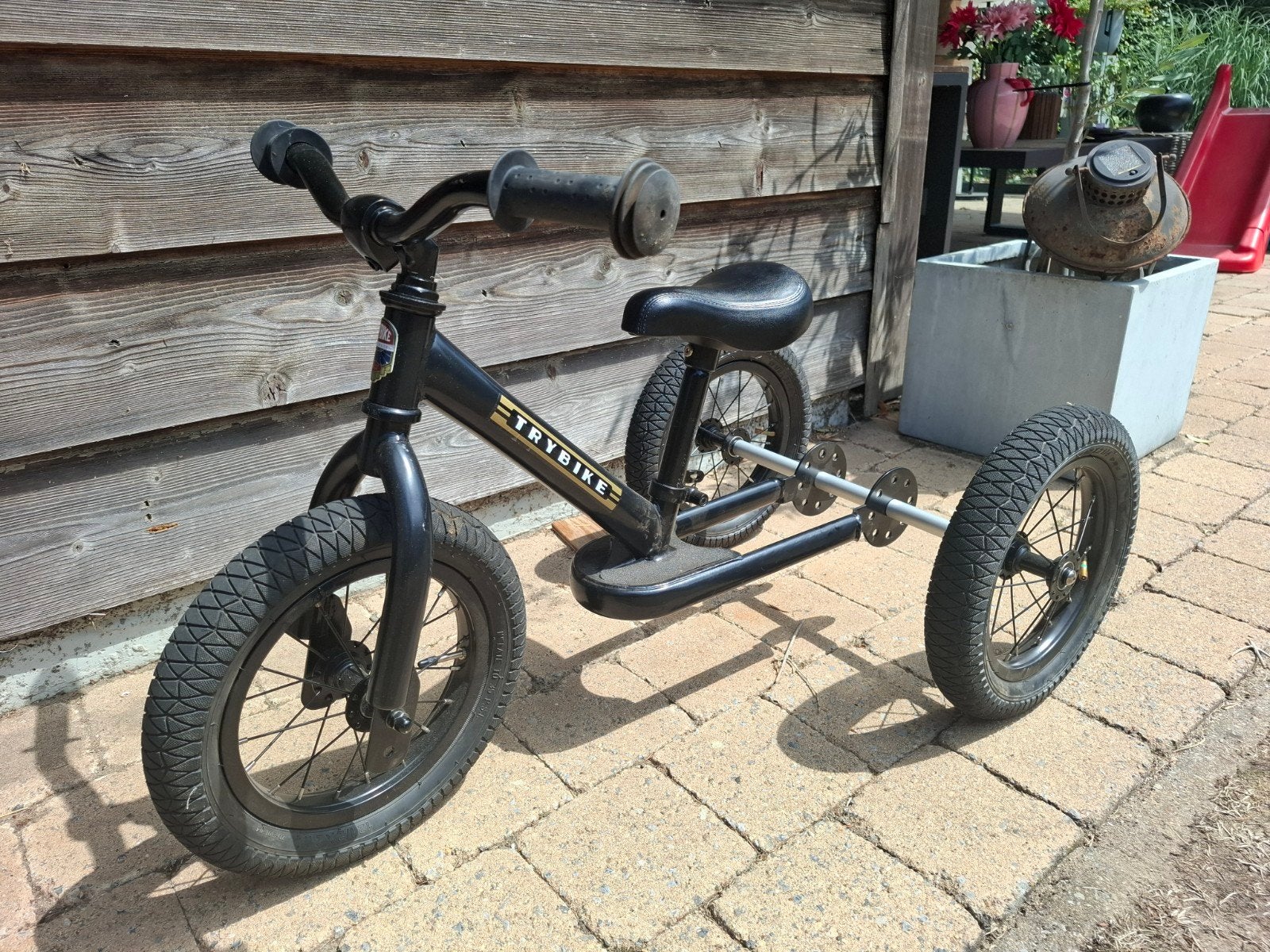 Eerste loopfietsje Trybike., Ophalen