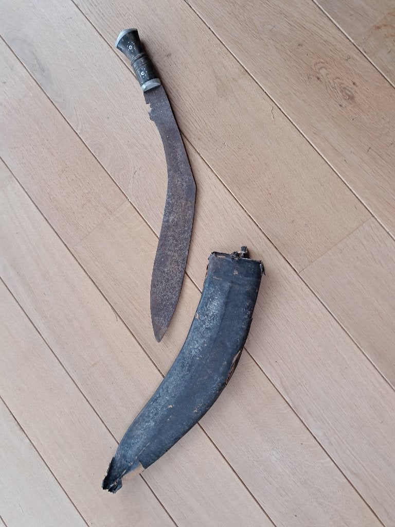 machette ancienne du nepal, Ophalen