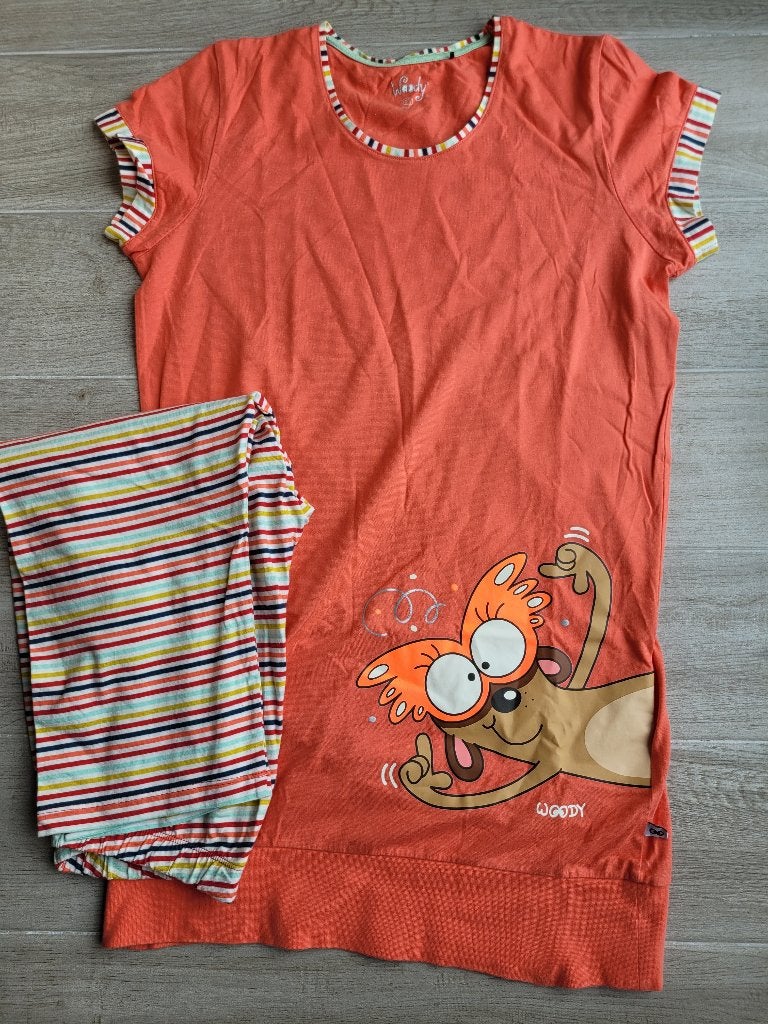 Nouveau pyjama 2 pièces en coton, Woody, taille 176, Neuf, Enlèvement ou Envoi, Vêtements de nuit ou Sous-vêtements, Fille