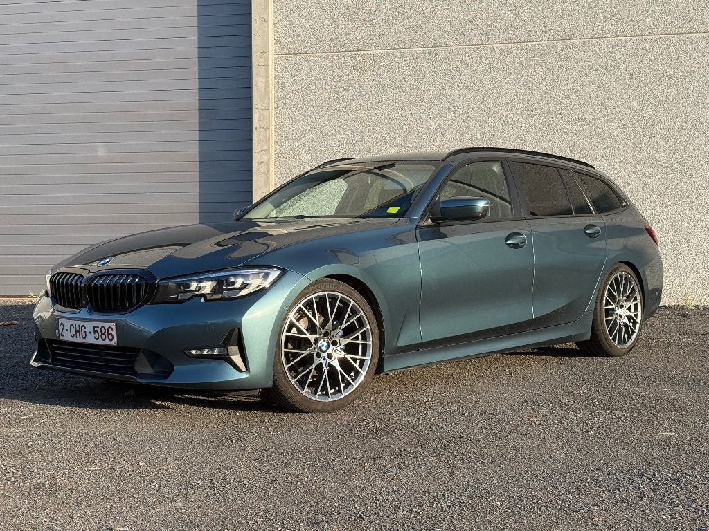 BMW 318d Aut. 01/2020 trekhaak - 360cam - HK - 19’’, Auto's, BMW, Automaat, Dealer onderhouden, 4 cilinders, Blauw