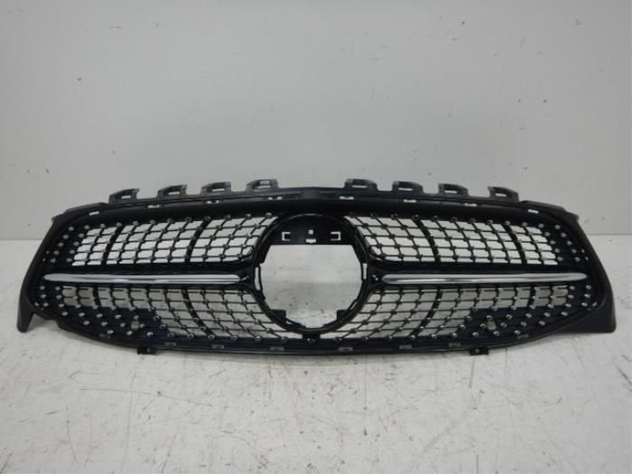 Mercedes-Benz W118 CLA-Klasse Diamond Grille Hoogglans Zwart, Enlèvement ou Envoi, Utilisé