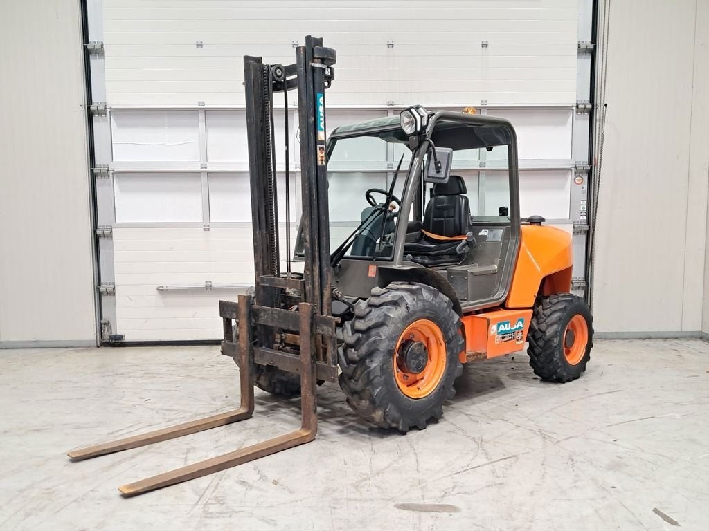 AUSA C251 HX4, Articles professionnels, Machines & Construction | Chariots élévateurs & Transport interne, 2000 à 3000 kg, Diesel