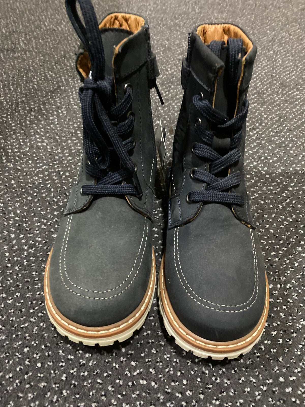 Botten helemaal nieuw maat 30, Enfants & Bébés, Vêtements enfant | Chaussures & Chaussettes, Neuf, Garçon, Enlèvement, Chaussures