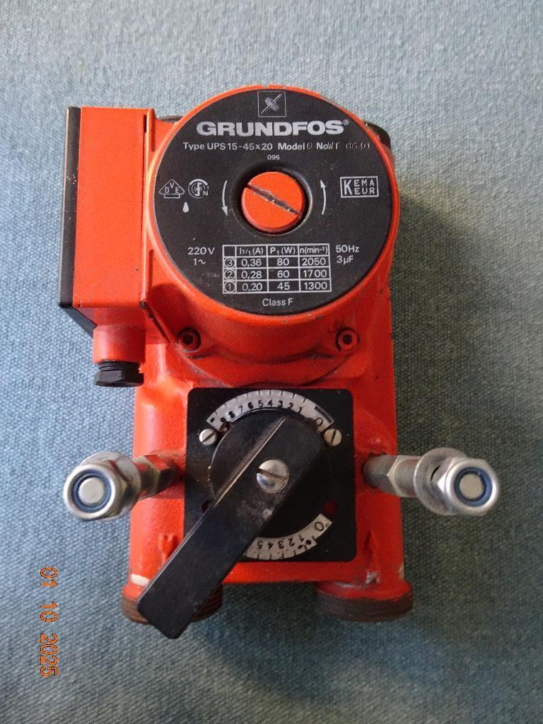 Grundfos 4 wegkraan, Ophalen, Zo goed als nieuw, Onderdeel