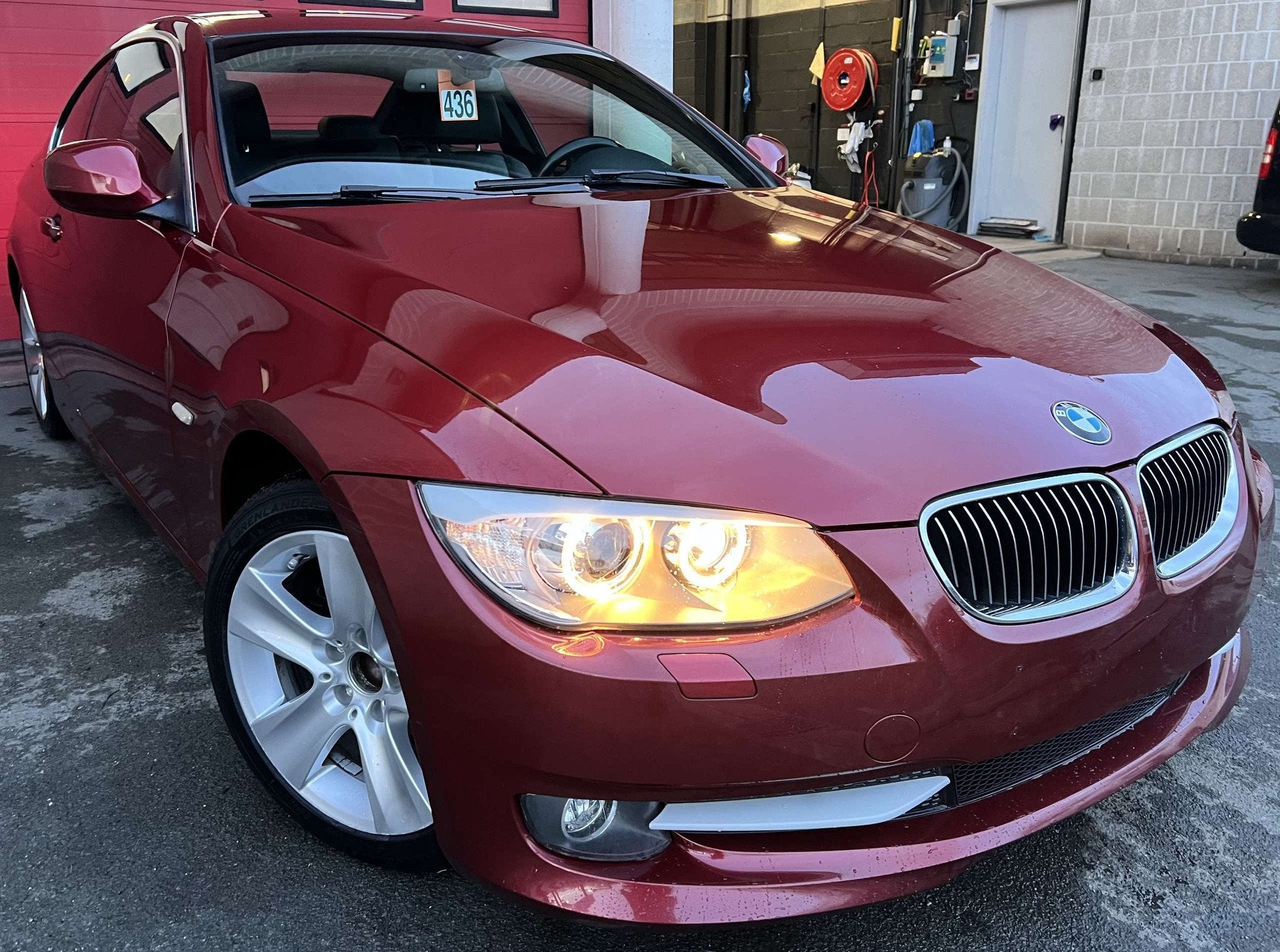 BMW 3 Serie 320 D Coupé + CUIR + JANTES (bj 2010), Auto's, BMW, Zwart, 4 cilinders, 2 deurs, 3 Reeks
