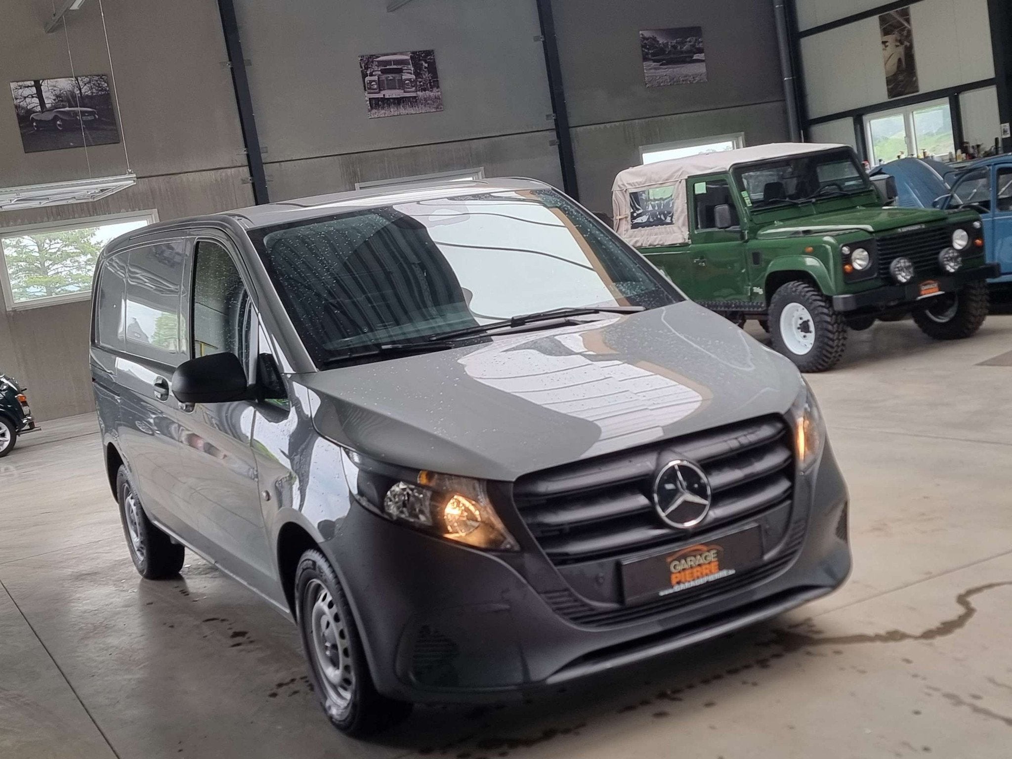 Mercedes-Benz Vito, 100 kW, Argent ou Gris, Achat, 2 places