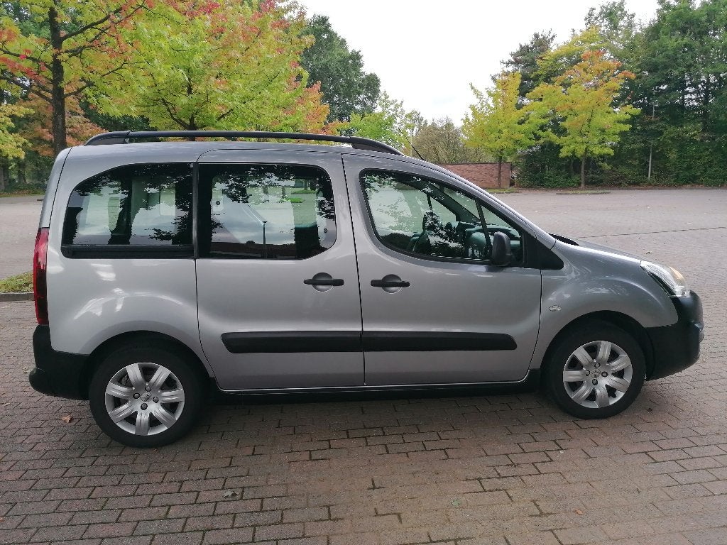 Peugeot Partner Teepee 1.6 BlueHDi 120 ch/88kW Full option, Argent ou Gris, Achat, Euro 6, Boîte manuelle