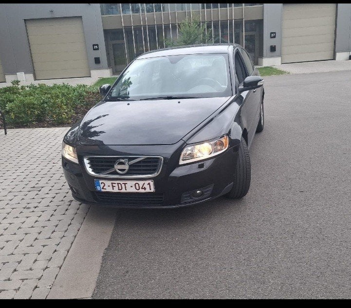 volvo s 40 benzene, Autos, Entreprise, Boîte manuelle, 5 portes, S40