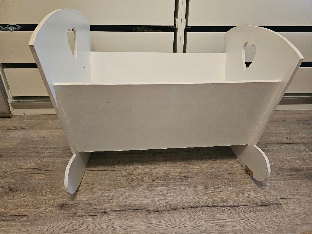 Houten Speelgoed ledikantje poppenbedje, Ophalen, Gebruikt, Babypop