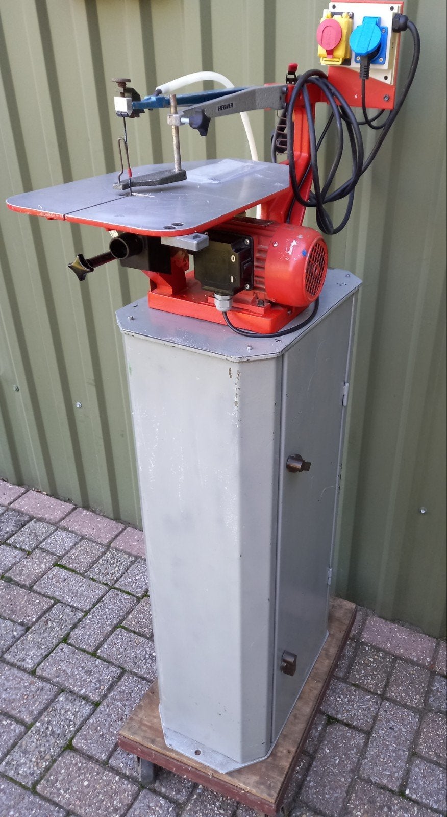 hegner figuurzaagmachine., Ophalen