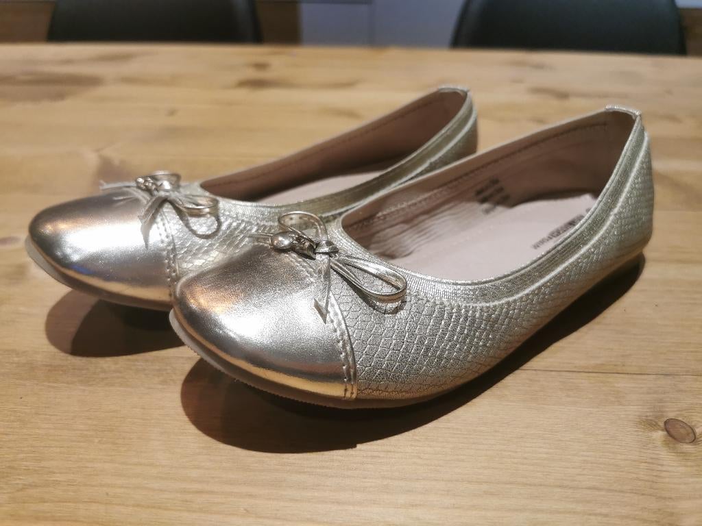 Ballerines dorées taille 35, comme neuves !, Neuf, Enlèvement ou Envoi, Chaussures, Fille
